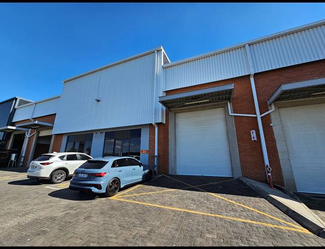 344M² WAREHOUSE TO LET IN LONGLAKE